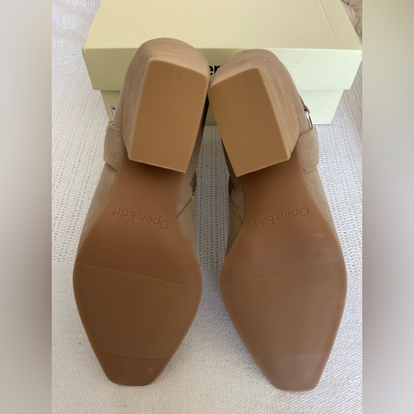 Tan Ankle Booties with Decorative Hardware and Stacked Heel - Picture 6 of 10